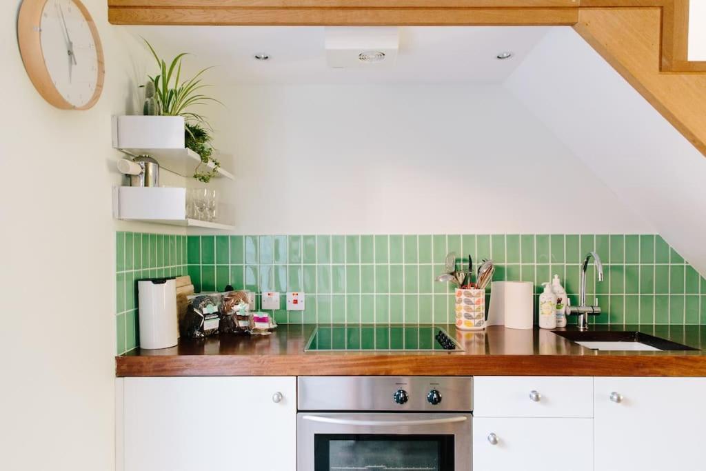 Vila Cute 1 Bed Townhouse In Jericho Oxford Exteriér fotografie