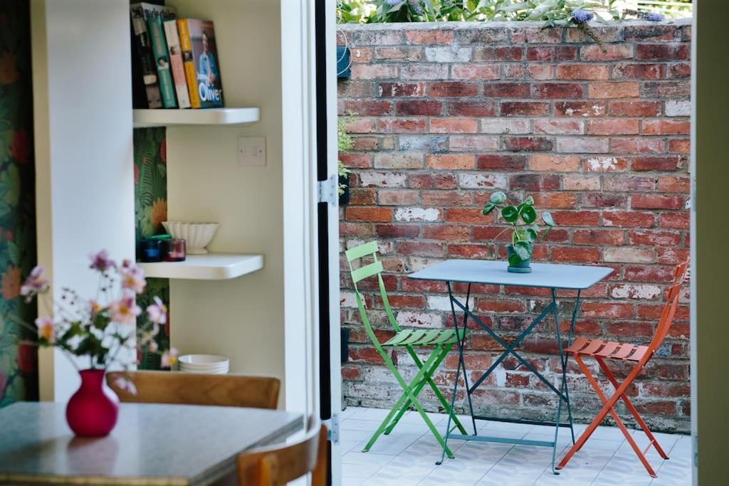 Vila Cute 1 Bed Townhouse In Jericho Oxford Exteriér fotografie